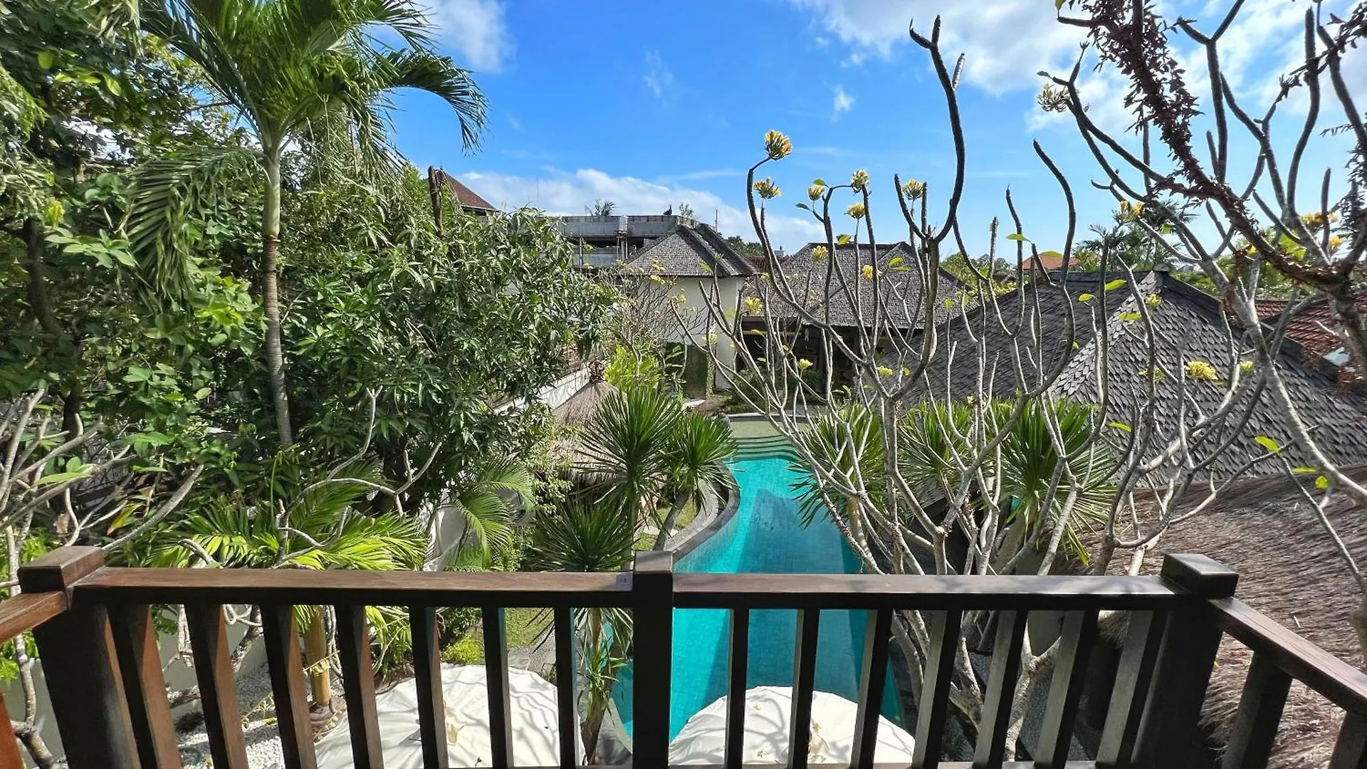 Villa Nicole 5Br Paradise, Quiet Area In Central Oberoi Seminyak  Семиньяк