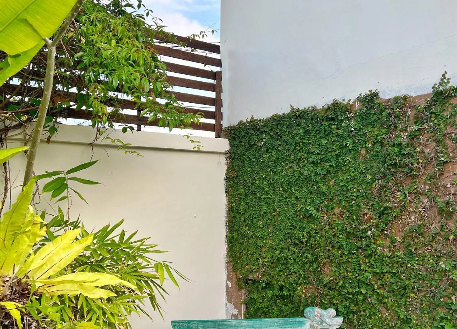 Villa Nicole 5Br Paradise, Quiet Area In Central Oberoi Seminyak  Семиньяк