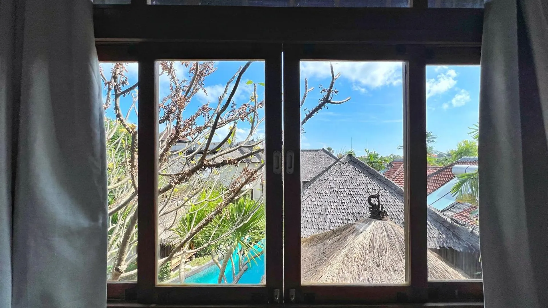 Villa Nicole 5Br Paradise, Quiet Area In Central Oberoi Seminyak